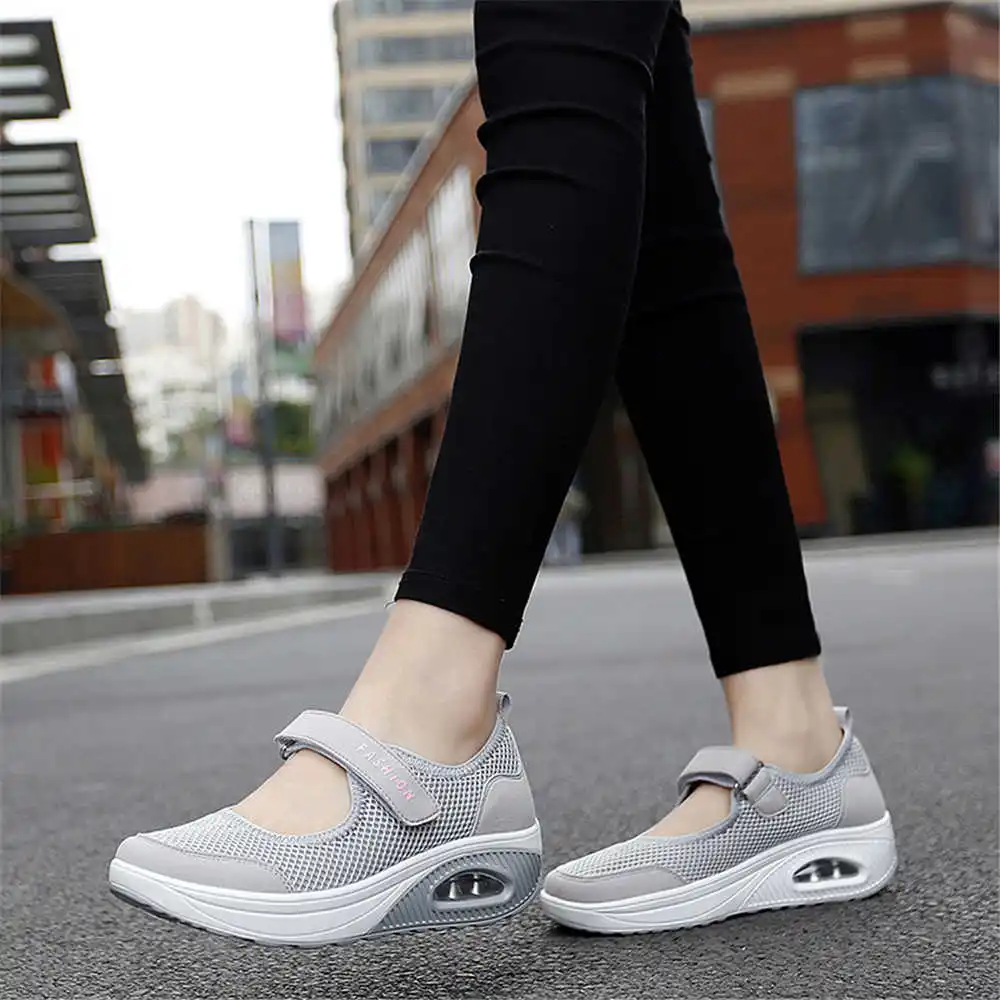 Women Accessories Shop Name Ideas - 36-41 Scarpe da ginnastica colorate per